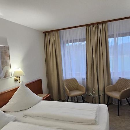 Hotel Garni Vierjahreszeiten Bad Staffelstein Esterno foto